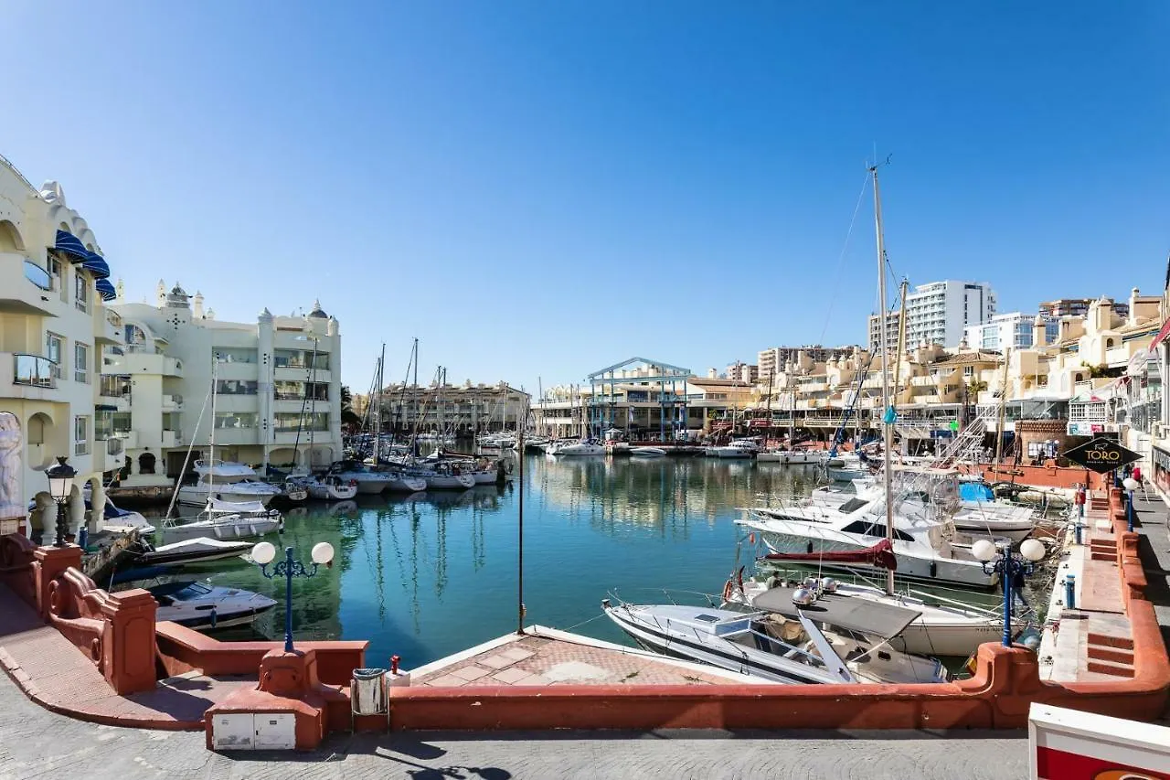 Magnifico Apartamento Con Vistas En Puerto Marina Benalmádena 0*,