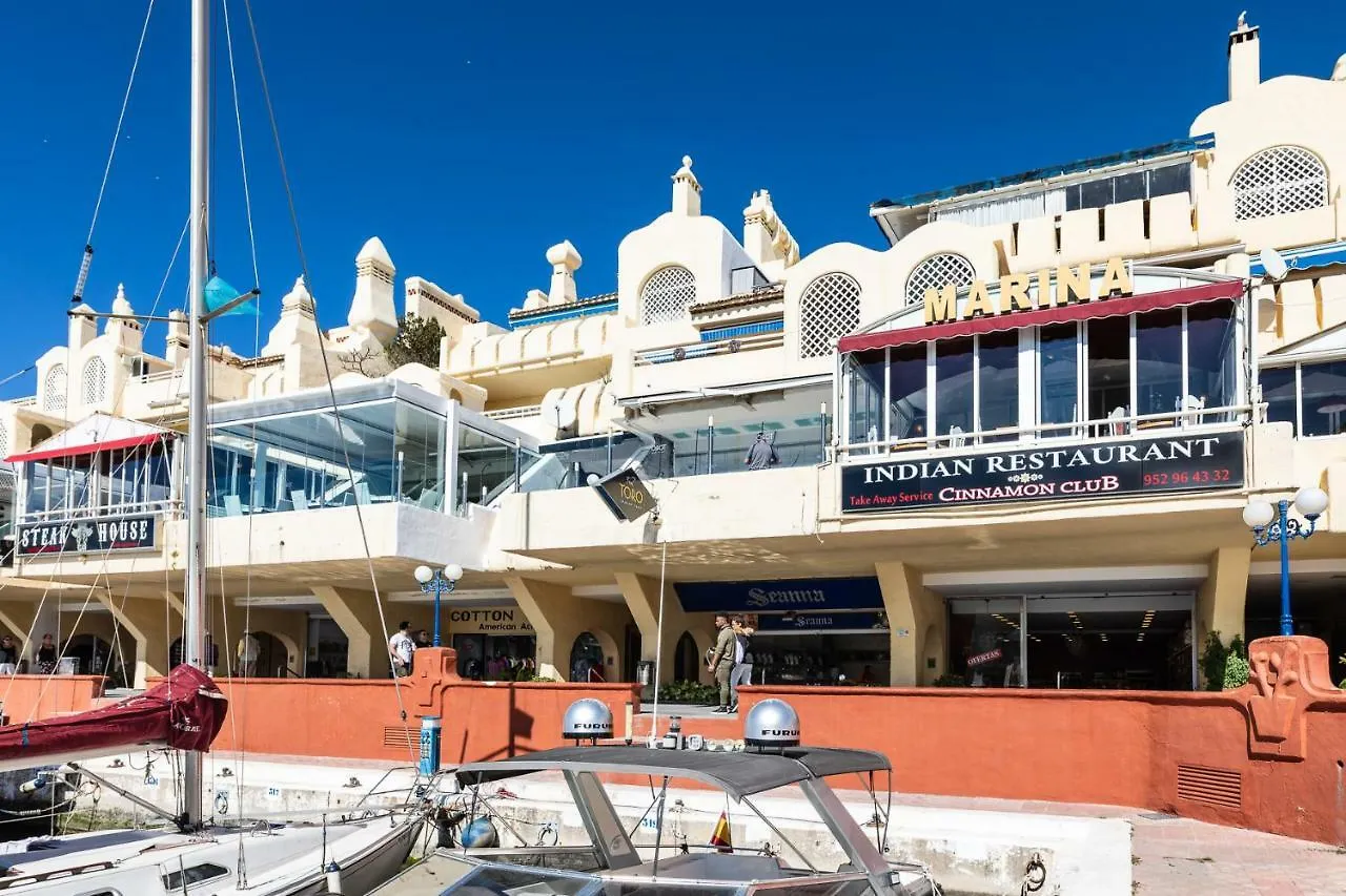 Magnifico apartamento con vistas en Puerto Marina Benalmádena