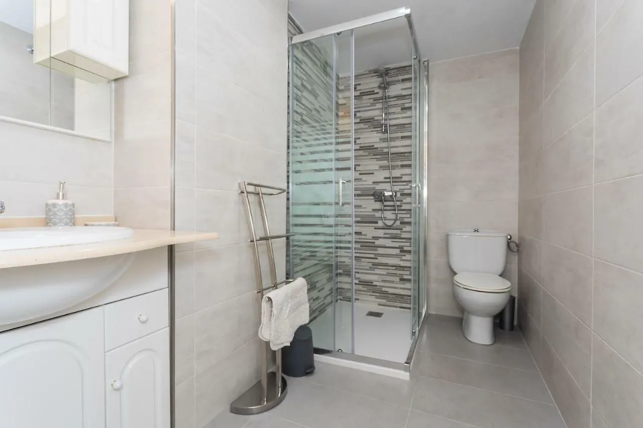 Magnifico apartamento con vistas en Puerto Marina Benalmádena