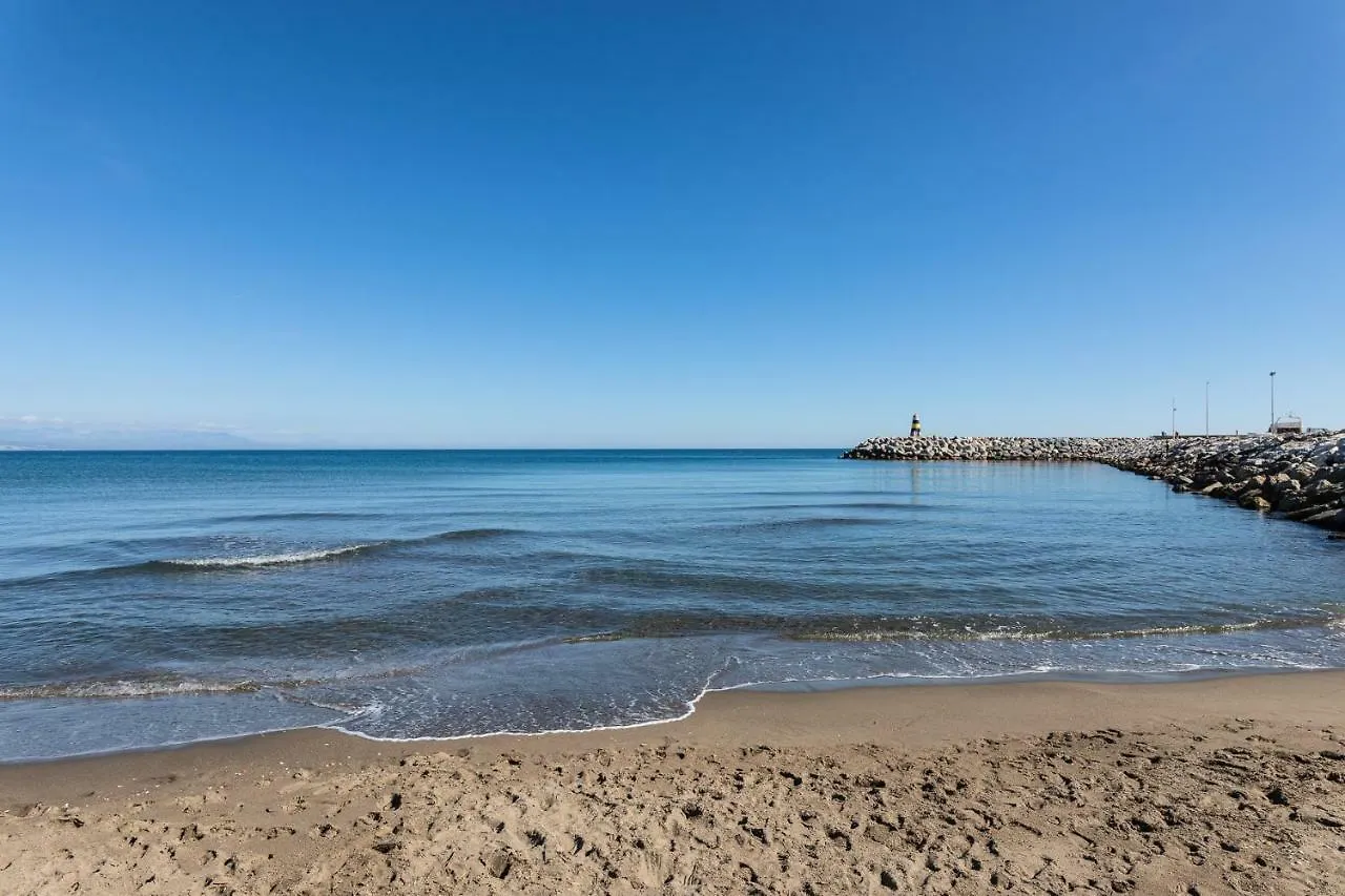 Magnifico apartamento con vistas en Puerto Marina Benalmádena España